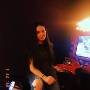 Meet your Posher, Eris